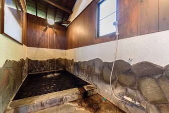 由布院 いよとみ