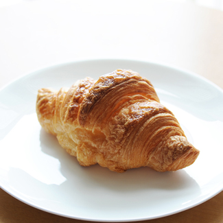 鎌倉・豊島屋プロデュースのスイーツ&パン店