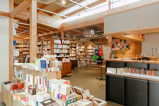 本屋 B&B