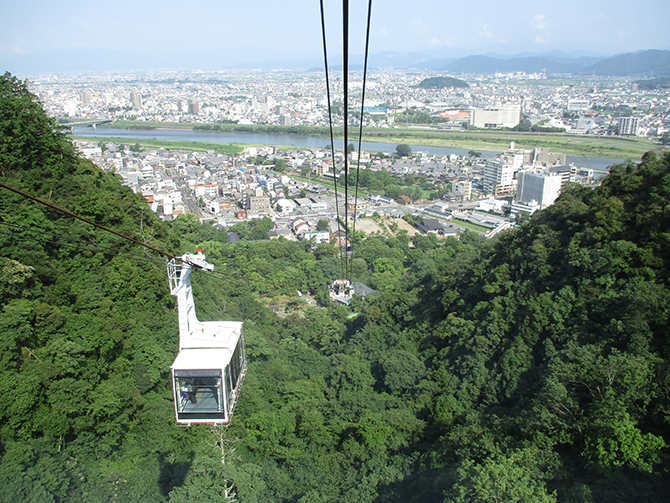 （画像提供：金華山ロープウェー）