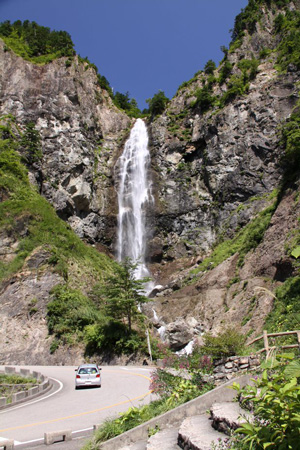 （画像提供：白山林道石川管理事務所）