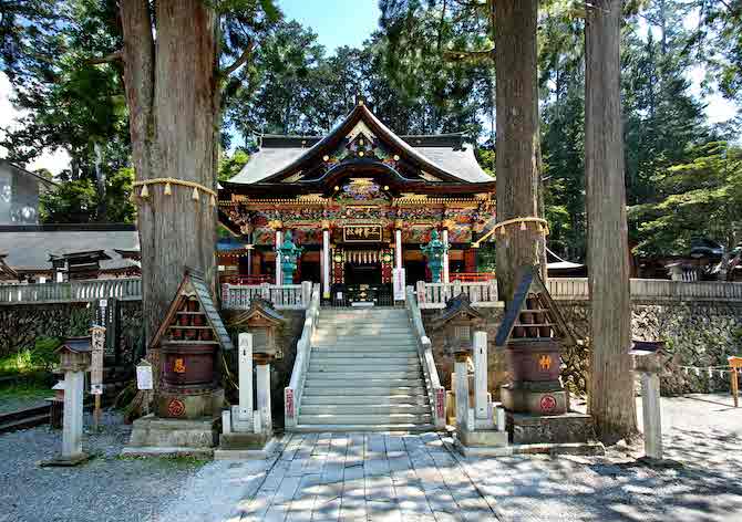三峯神社