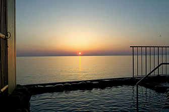 越前温泉露天風呂漁火