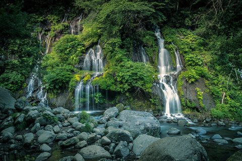 【全国】夏に行きたい日本の滝42選。マイナスイオンあふれる絶景パワースポット! |じゃらんニュース