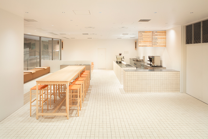 ブルーボトルコーヒー 銀座カフェ