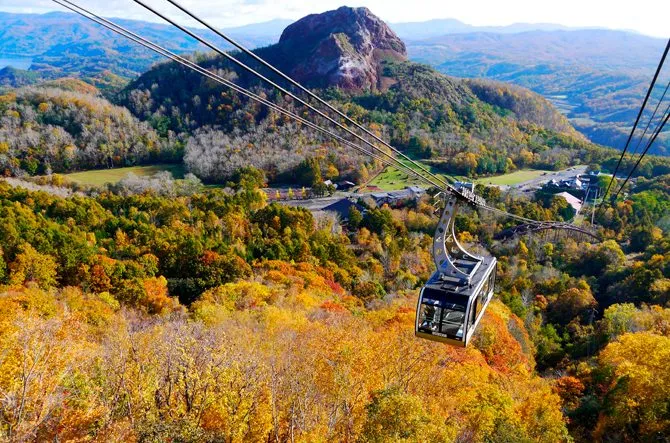 秋に行きたい【北海道】おすすめ観光スポット8選!紅葉が楽しめる場所も!