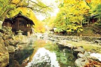 宝川温泉 宝川山荘