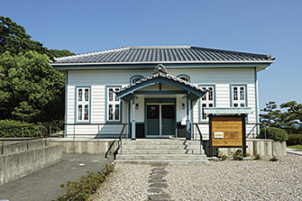 海辺の文学記念館