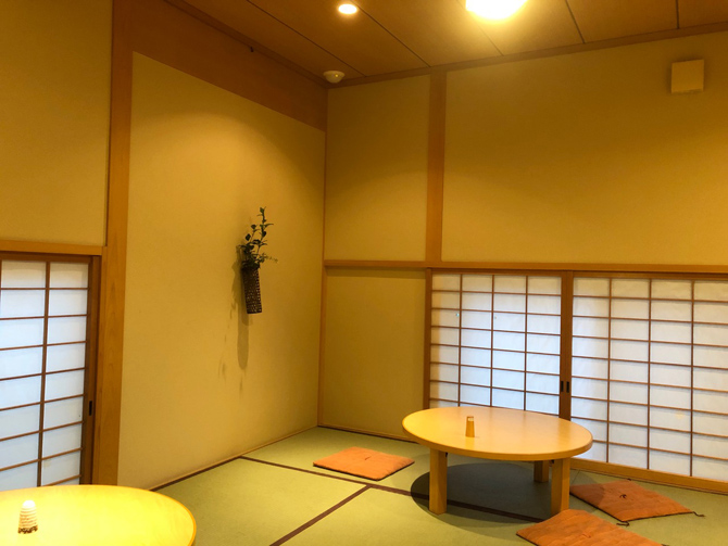 Cafe & Dining 茶えずり