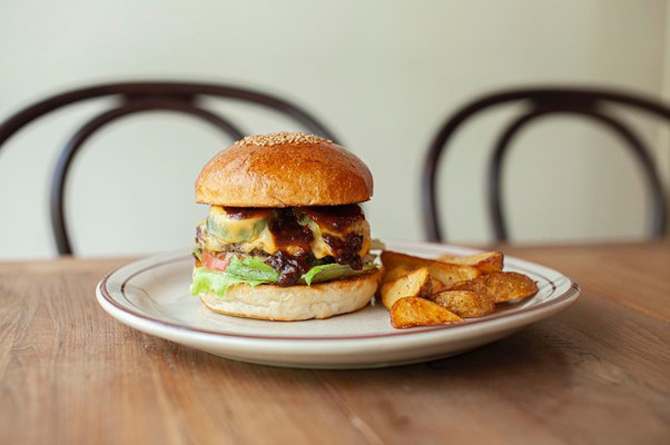 CRITTERS BURGER