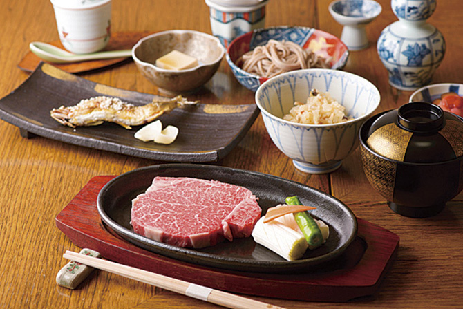 小さな料理旅館 こまくさ