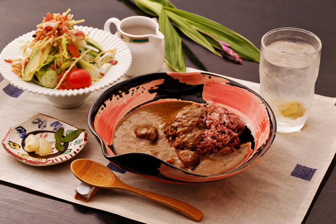 ホテル楊貴館ジビエカレー／油谷湾温泉ホテル楊貴館