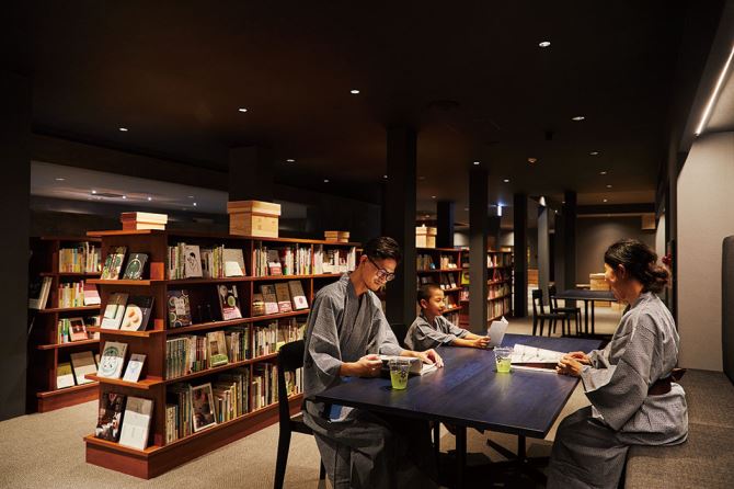 BOOKS&TEA 三服