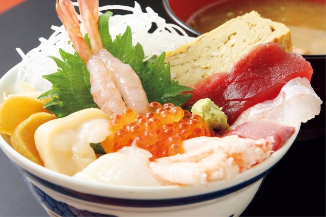 鮨処 朝日屋