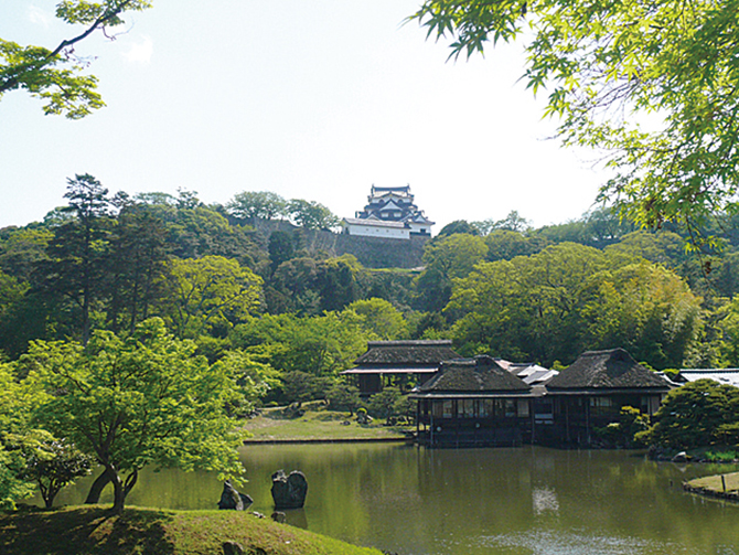 彦根城