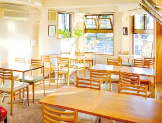 COFFEE LOUNGE どんぐり