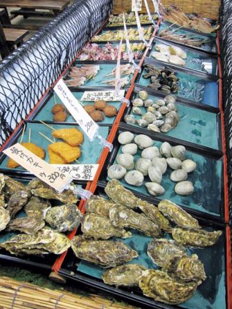 飯岡屋水産 カキ小屋