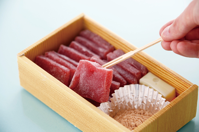 博多駅で買えるお土産おすすめ30選 定番お菓子に明太子やラーメンなど福岡名物も じゃらんニュース