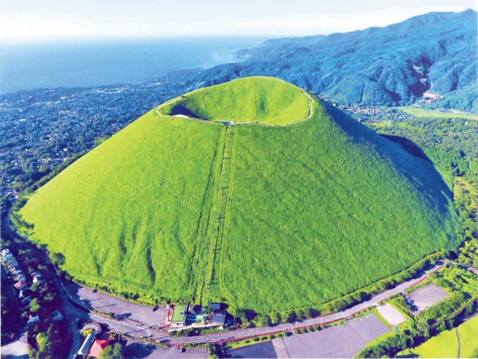 大室山