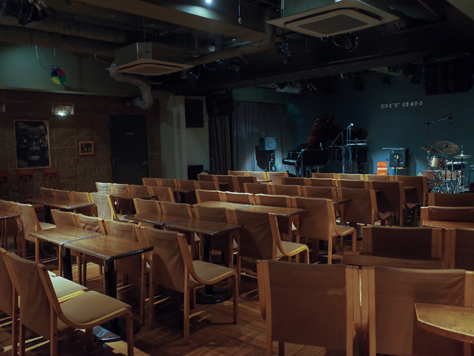 新宿ピットイン