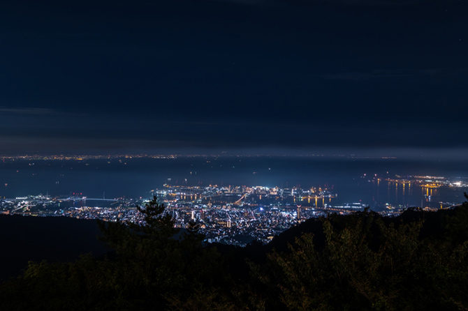 六甲ガーデンテラス自然体感展望台 六甲枝垂れ