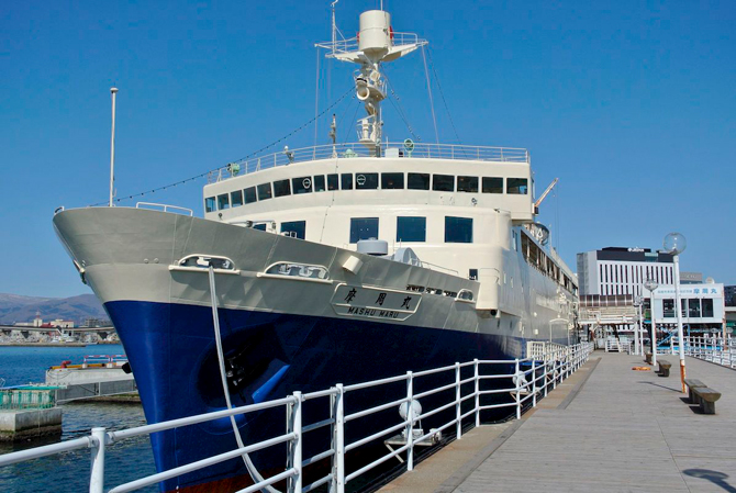 （画像提供：函館市青函連絡船記念館 摩周丸）