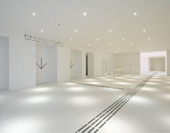 青森県立美術館