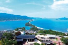 【2025】関西の日帰りドライブスポット18選！大人のお出かけやデートにおすすめ