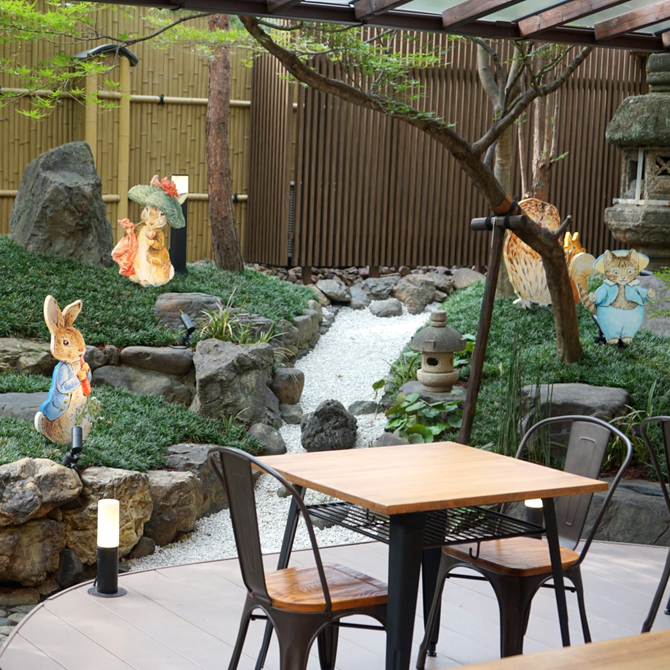 Peter Rabbit(TM) SHOP&BAKES 京都・二寧坂店