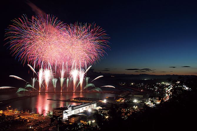 第10回「港inしらぬか花火大会」
