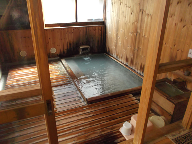 下湯共同浴場