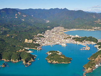 碧き島の宿 熊野別邸 中の島