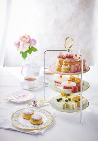 LE SALON DE NINA'S 日比谷