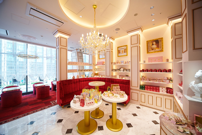 LE SALON DE NINA'S 日比谷