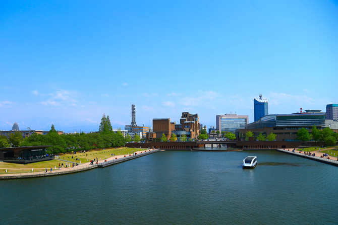 富岩運河環水公園