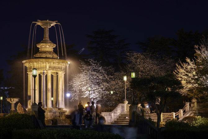 鶴舞公園