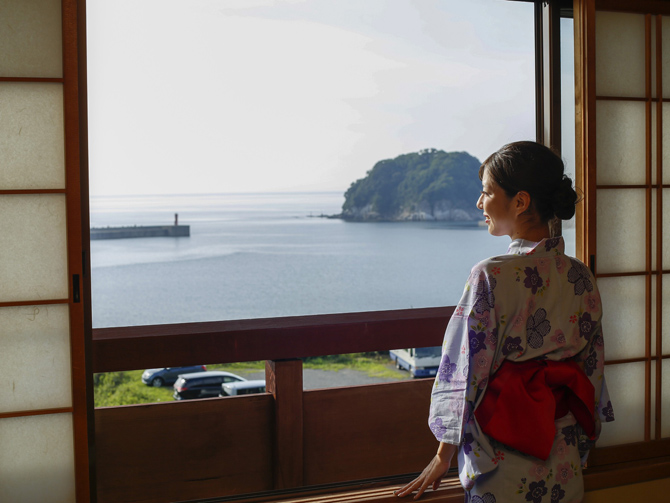 香住 日本夕陽百選の温泉宿 三七十館