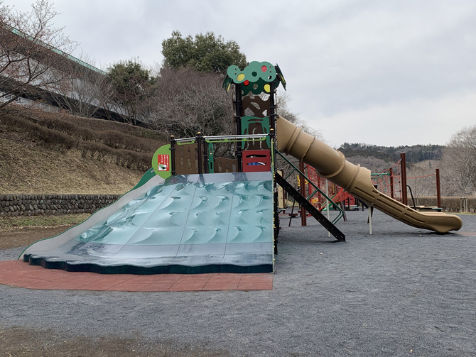 青梅市花木園 ローラー滑り台
