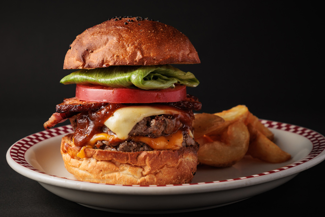 MUNCH’S BURGER SHACK