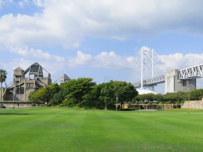 瀬戸大橋記念公園・瀬戸大橋記念館