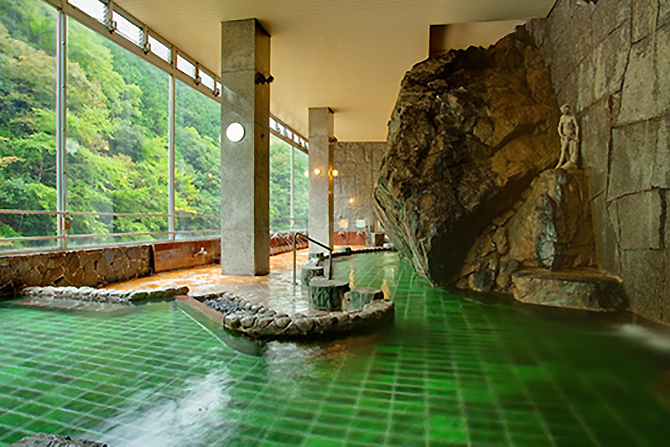 摂津峡 花の里温泉 山水館