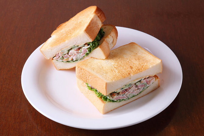 珈琲とサンドイッチの店 さえら