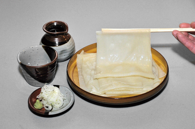 ひもかわうどん