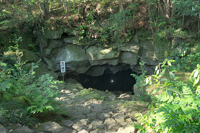 駒門風穴