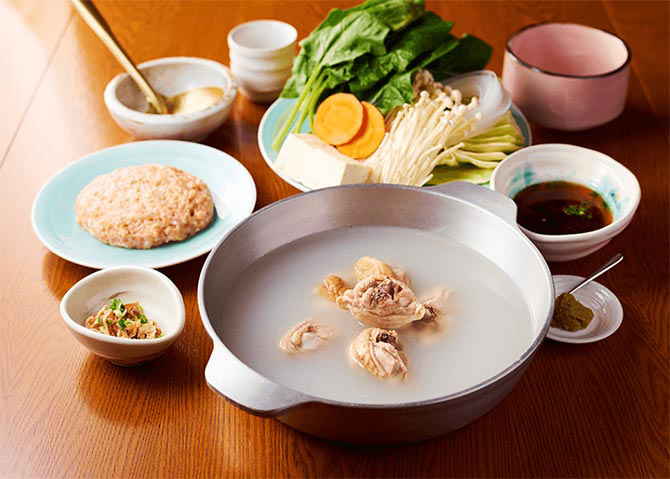 博多味処 水たき すきやき いろは 博多店