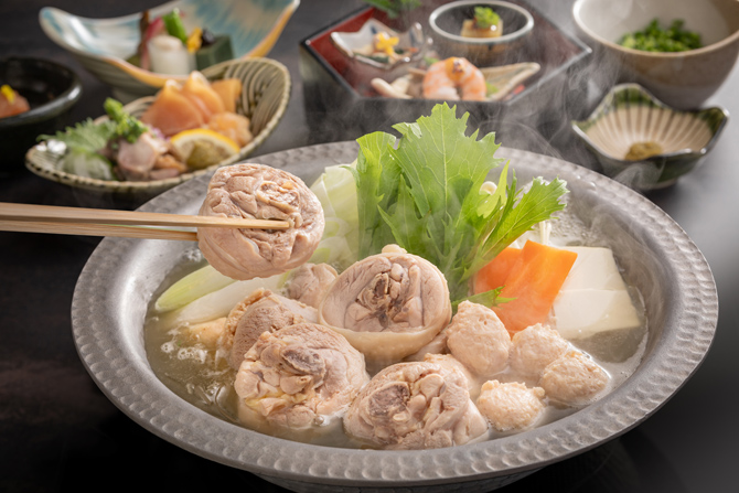 水たき料亭 博多華味鳥 天神店