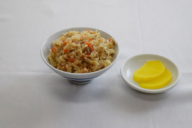 釜揚げ牧のうどん 博多バスターミナル店