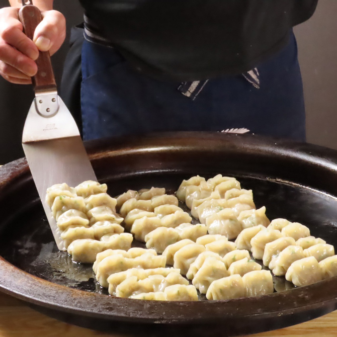 博多一口餃子たけとら　今泉店
