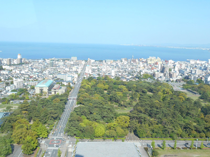 グローバルタワー