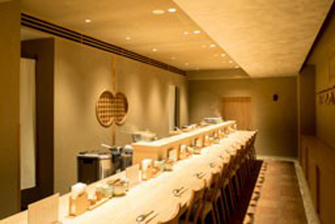 日本橋海鮮丼 つじ半 神楽坂店